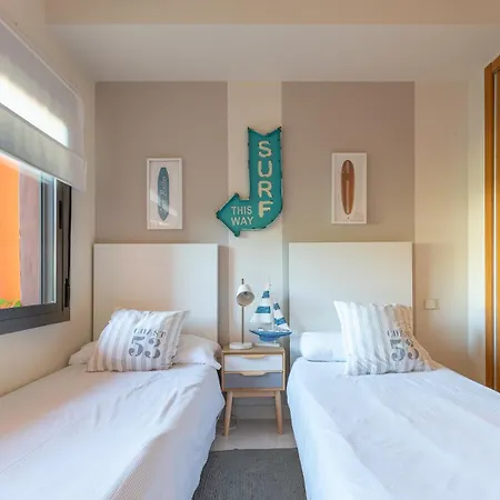 Sailor House Con Piscina En La Nueva Milla De Oro Эстепона