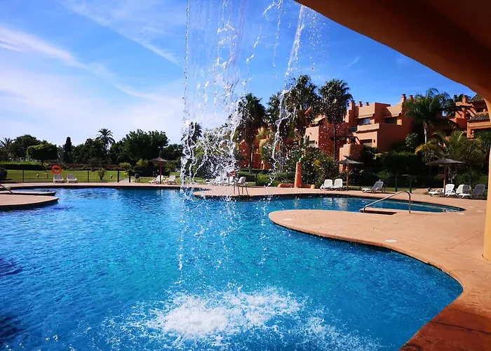 Sailor House Con Piscina En La Nueva Milla De Oro * Эстепона